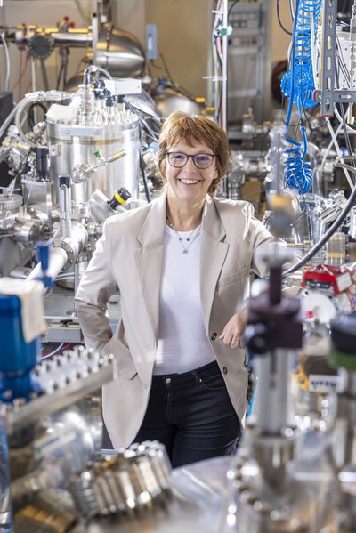 Wissenschaft online: „Energiesparend mit Sauerstoff-Ionen rechnen", Prof. Dr. Regina Dittmann (PGI-7)