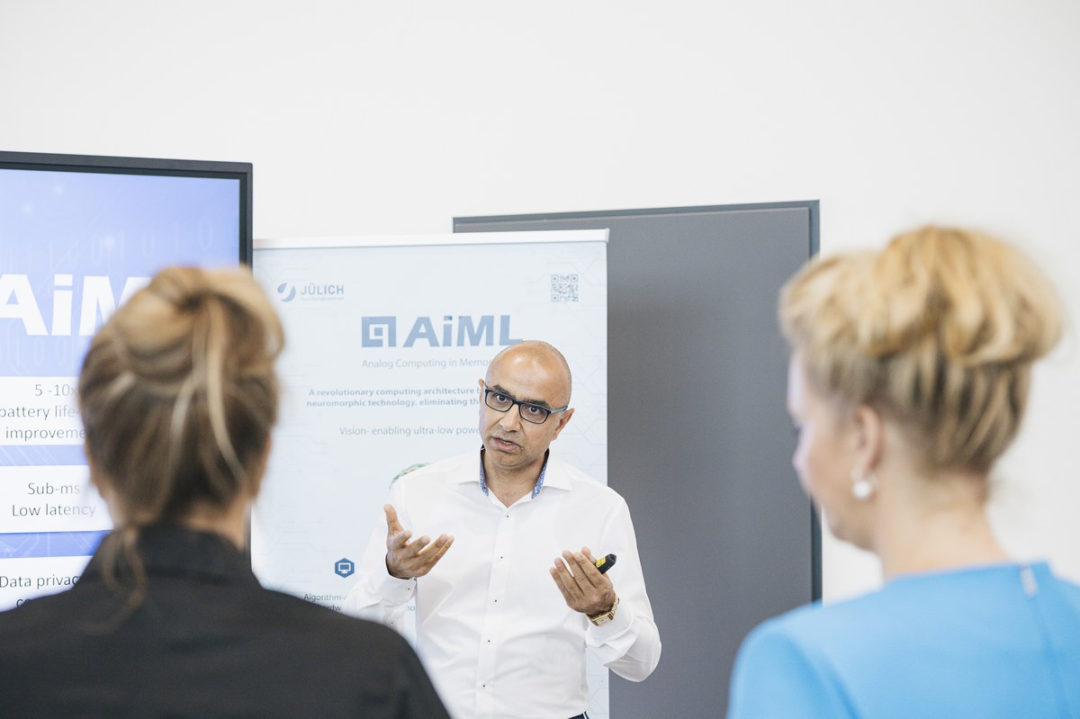 Strukturwandel im Fokus: Ministerinnen zu Besuch im Brainergy Park – NEUROTEC stellt neuromorphe Technologien vor